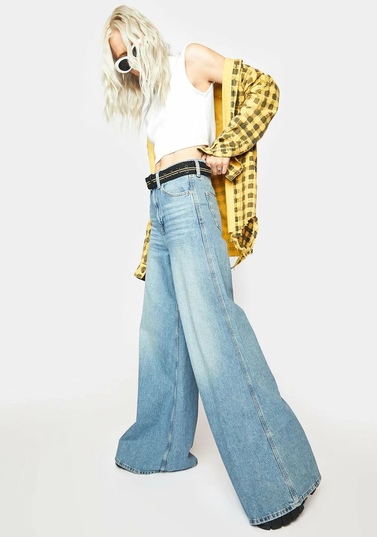 Outlet π BDG Extreme Sky Jean Bottoms π₯° 3 BDG Extreme Sky Jean Bottoms