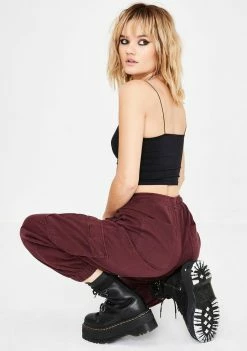 Brand new π BDG Bottoms Maroon Raff Baggy Cuffed Cargo Pants π― 7 BDG Bottoms Maroon Raff Baggy Cuffed Cargo Pants