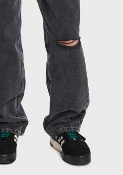 BDG Washed Black Knee Rip Boyfriend Jeans