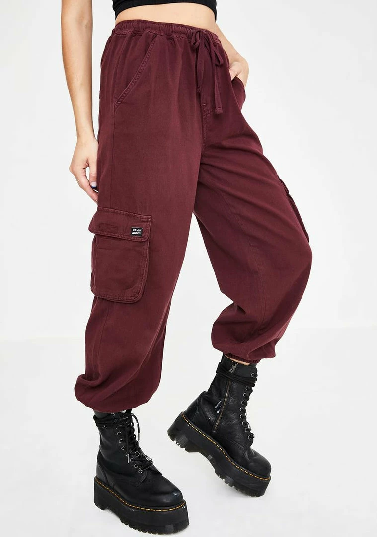 Brand new π BDG Bottoms Maroon Raff Baggy Cuffed Cargo Pants π― 1 BDG Bottoms Maroon Raff Baggy Cuffed Cargo Pants