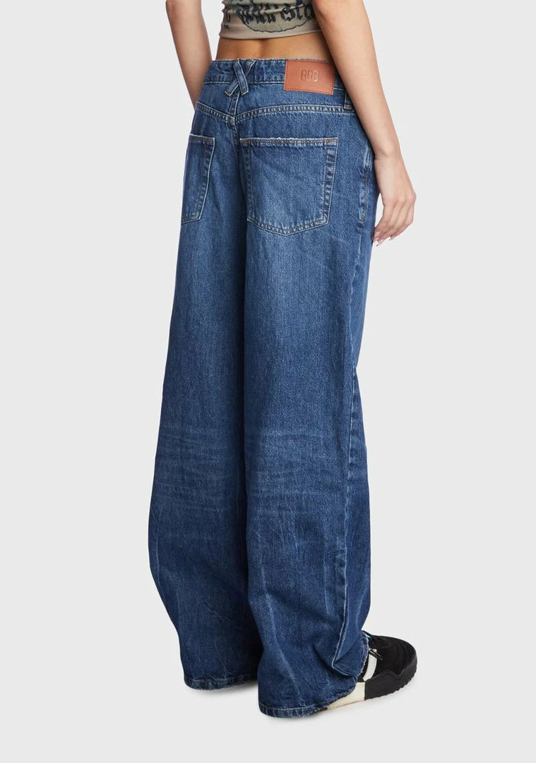 Brand new π BDG Dark Vintage Low Rise Puddle π Jeans Bottoms β 4 BDG Dark Vintage Low Rise Puddle Jeans Bottoms