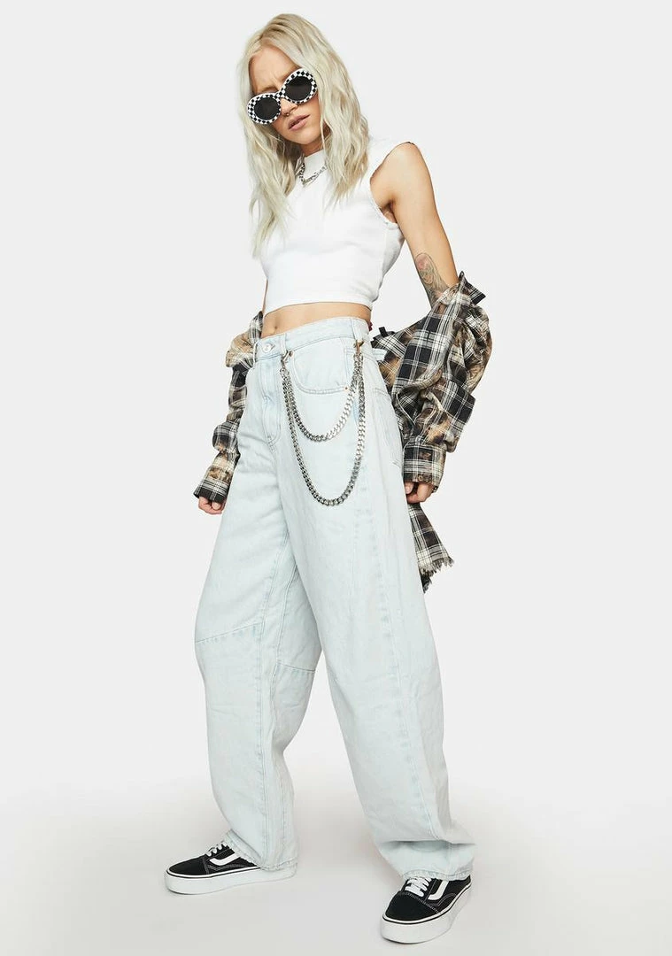 Top 10 π BDG Logan Barrel Leg Jean Bottoms π 3 BDG Logan Barrel Leg Jean Bottoms