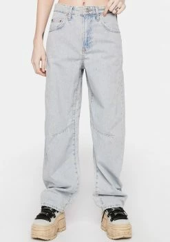 BDG Bleach Logan Boyfriend Jeans