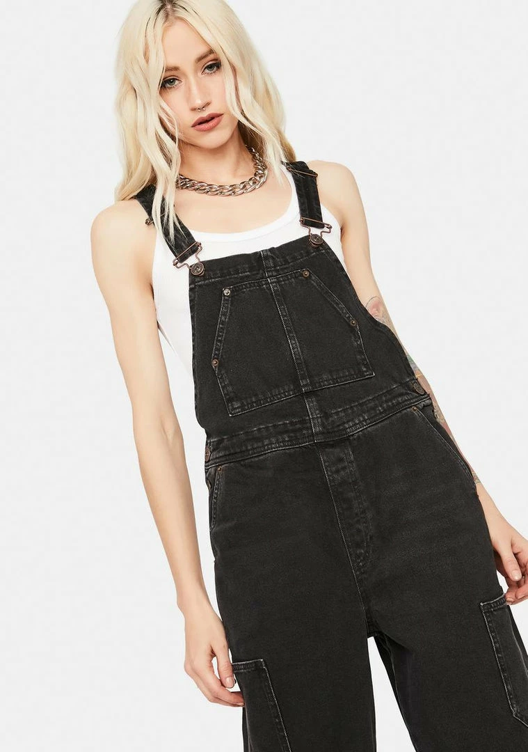 Deals βοΈ BDG Black Workwear Dungarees π 1 BDG Black Workwear Dungarees