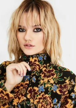 BDG Outerwear Floral Fleece Cropped Pullover