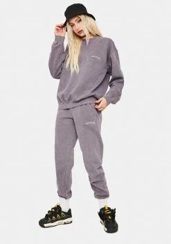 Brand new π BDG Lilac Crewneck Sweatshirt π 6 BDG Lilac Crewneck Sweatshirt